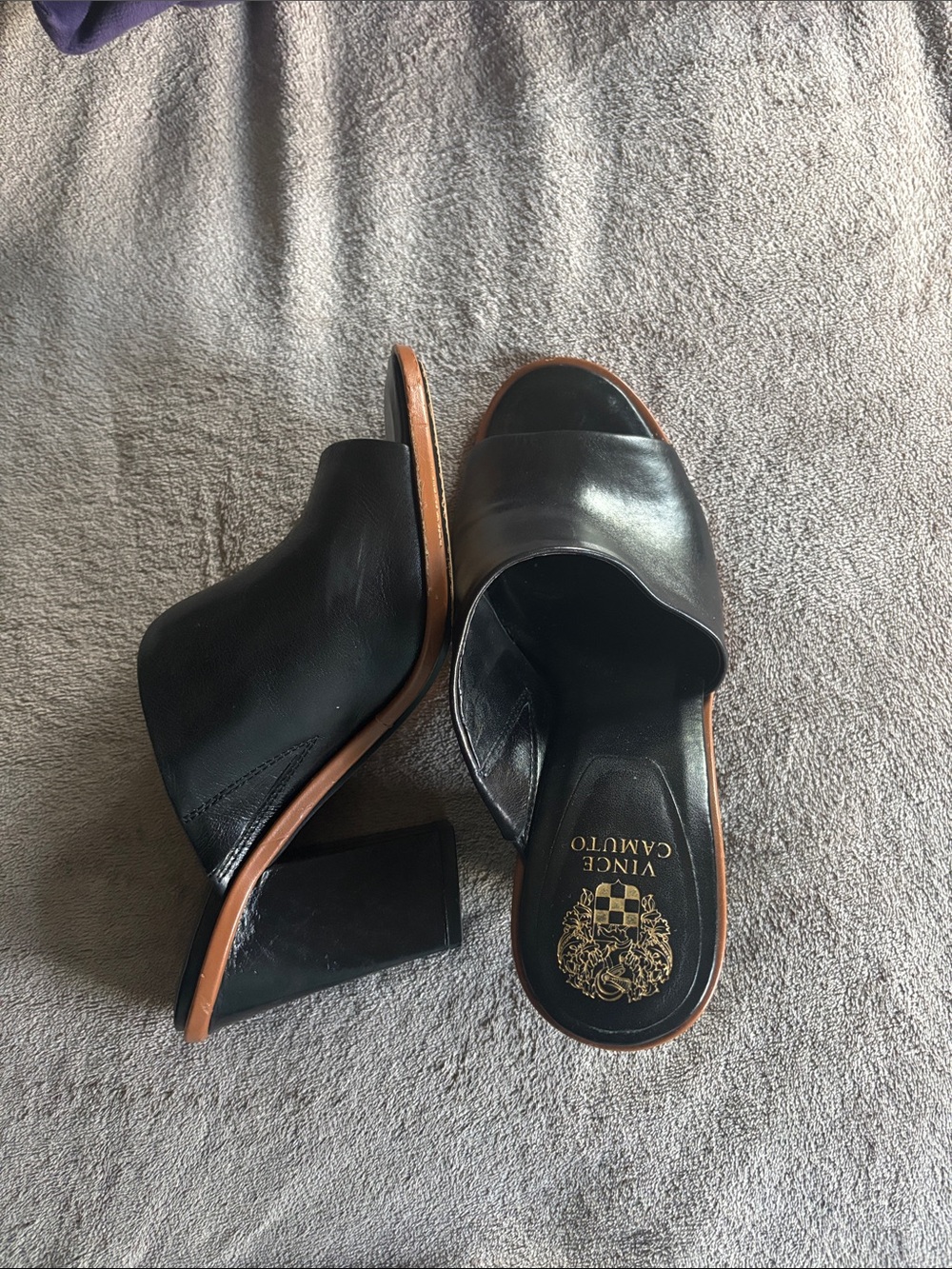 Vince Camuto Black Leather Open-Toe Block Heel Mules